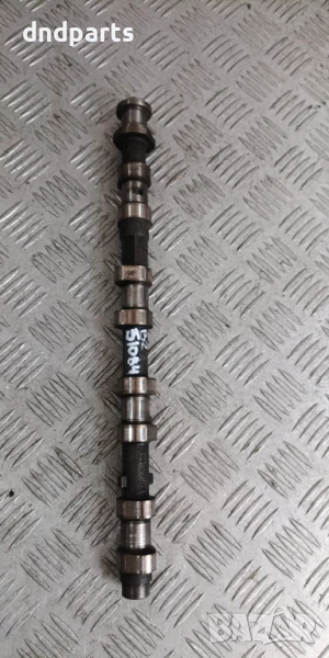 Разпределителен вал BMW E46 320D 150hp 2003г.	, снимка 1