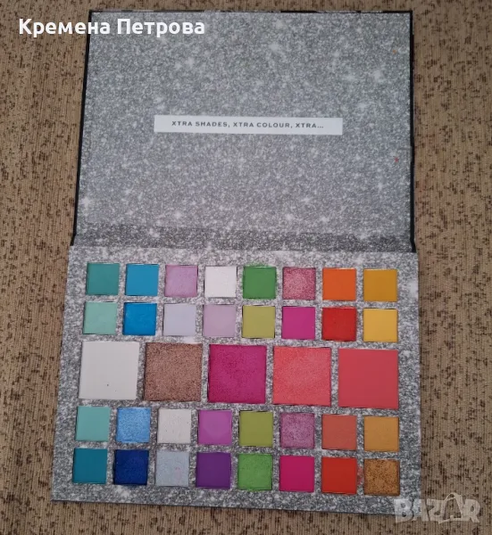 Сенки за очи XX REVOLUTION X Eyeshadow Palette Remix

, снимка 1