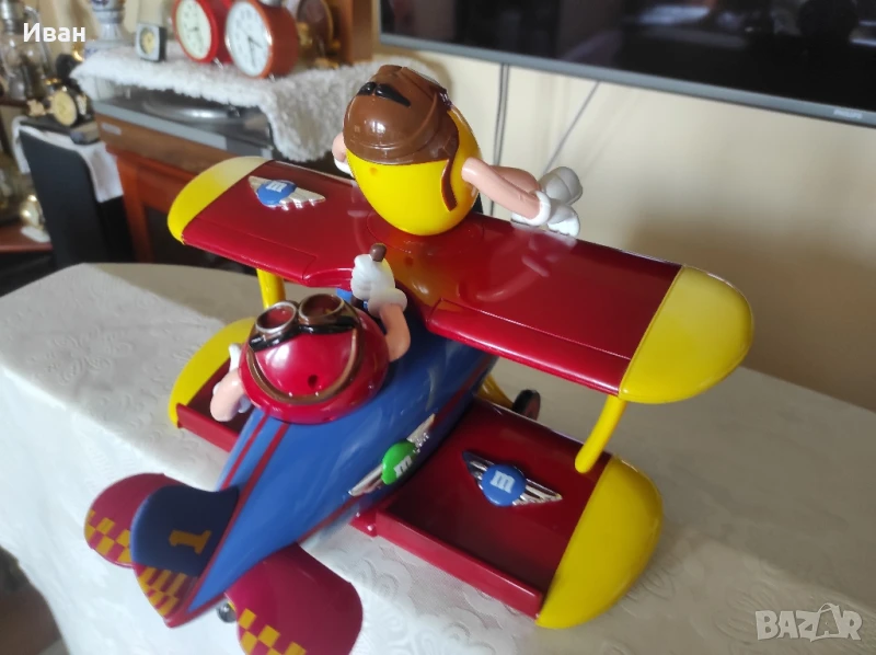 рекламна играчка самолет М&М, снимка 1