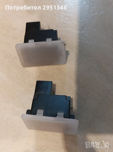 LED лампа на вратата Audi A4 A5 A6 Q5 F5 8W0919390, снимка 1