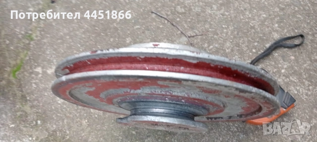 Ремъчна шайба ф230 мм, снимка 2 - Други машини и части - 53649021