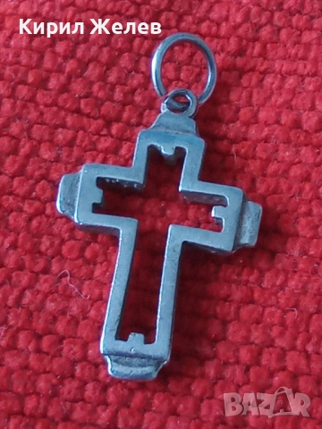Старо сребърно кръстче 18407, снимка 3 - Колиета, медальони, синджири - 52358655