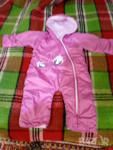 Бебешки космонавт до 12 месеца в нежнолилав цвят