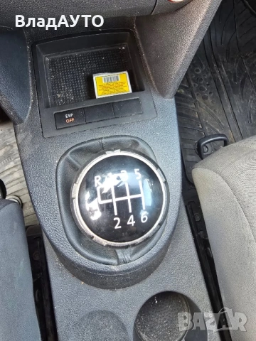 Vw touran 1.9tdi 105 коня 2006г., снимка 16 - Части - 54052647