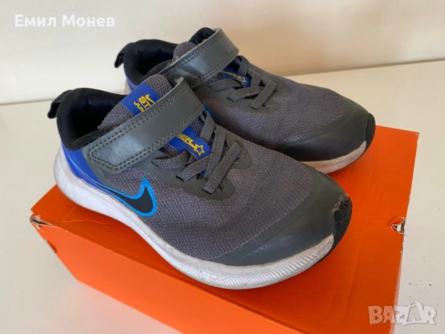 Детски маратонки Nike 28 номер, снимка 2 - Детски маратонки - 54040929