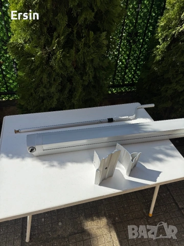 Тента Thule Omnistor 2.60 метрова (Оригинална за VW T5/T6) (30.03.22) , снимка 3 - Палатки - 53831537