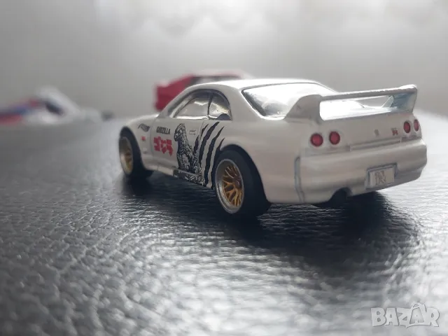 Nissan skyline gtr r33 godzilla hot wheels, снимка 2 - Колекции - 47258534