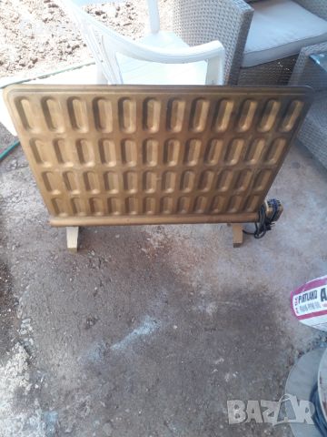 Маслен радиатор , снимка 1 - Отоплителни печки - 45712784
