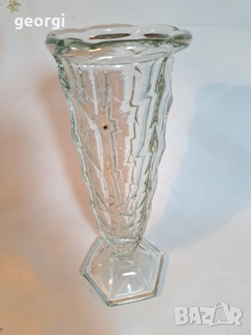 ретро стъклена релефна ваза 28/5