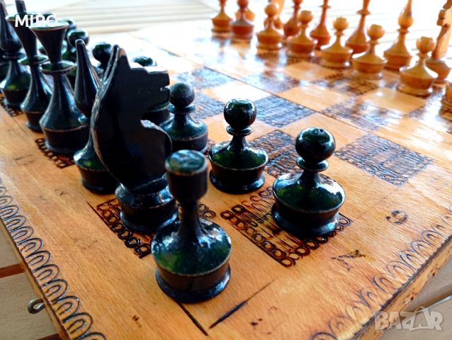 Шах с дървени фигури, снимка 2 - Шах и табла - 46410782