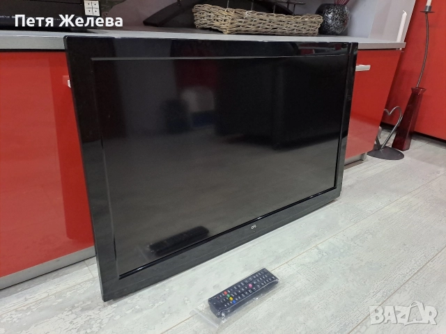 LED телевизор с 3 в 1 тунер /OLE 324 B-D4/, снимка 2 - Телевизори - 52637943