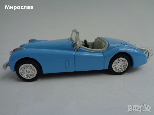 1:43 NEW RAY JAGUAR XK КОЛИЧКА РЕТРО МОДЕЛ , снимка 1 - Колекции - 45728255