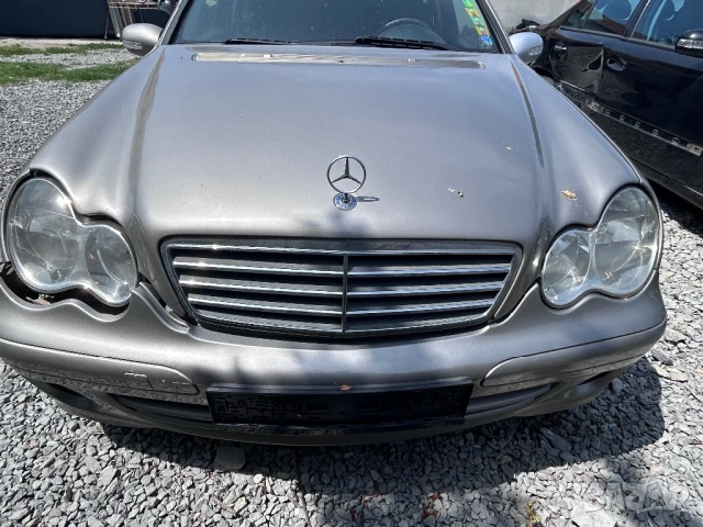 решетка преден капак мерцедес ц класа w203 c class facelift маска капак