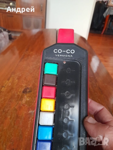 Стар детски музикален инструмент Vermona Co-Co, снимка 2 - Други ценни предмети - 53261725