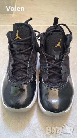 Nike Jordan маратонки