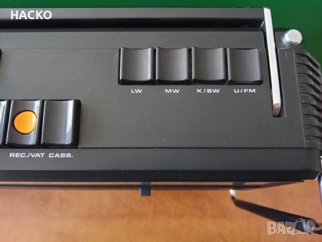 GRUNDIG RR 640 Професионален БУМБОКС Стерео Касетофон с Тунер Преносим 1981 г. Made in Japan, снимка 8 - Ресийвъри, усилватели, смесителни пултове - 45143945