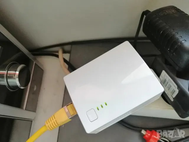 TP-LINK Powerline адаптери, снимка 5 - Мрежови адаптери - 47039663