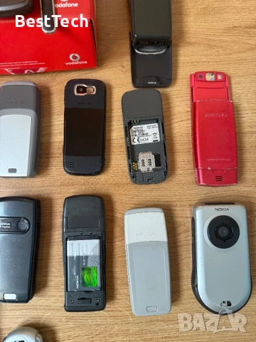 Стари телефони(колекционерски), снимка 7 - Други - 47566090