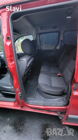 Berliningo 1.6 90 kc prefekt, снимка 13 - Автомобили и джипове - 51956453