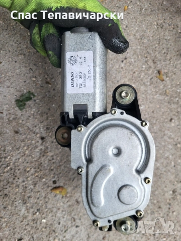 Продавам моторче за задна чистачка за фиат пунто 2003-2006г. 66350001