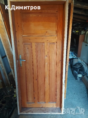 Интериорни врати от масив