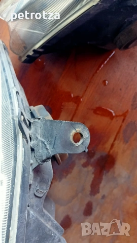 Десен фар Опел Астра Н, Зефира Б, снимка 3 - Части - 53136201