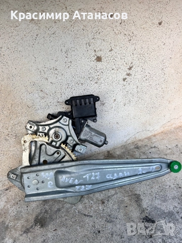 85702-02020. Стъклоповдигач заден десен за Тойота Авенсис Т27 седан. 977555-108