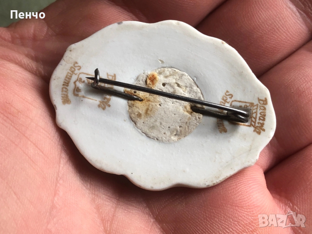 стара порцеланова брошка, снимка 3 - Антикварни и старинни предмети - 51569560