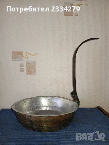 Бакърени тигани, ръчно изработени в различни времена от различни майстори. , снимка 17 - Антикварни и старинни предмети - 34854504