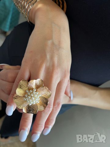 Уникален пръстен цвете с перли, снимка 2 - Пръстени - 45682109