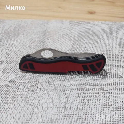 Victorinox alpineer solo grip нож, снимка 1 - Ножове - 47792055