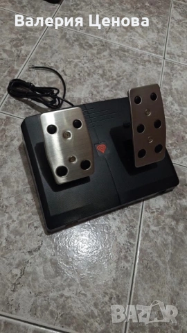 Волан-Racing wheel Genesis Seaborg 400  в гаранция, снимка 4 - Аксесоари - 54159995