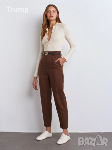 Стилен панталон в кафяво, с колан, снимка 2 - Панталони - 52219208