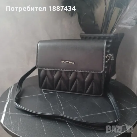 Дамски кожени чанти, снимка 2 - Чанти - 48172530