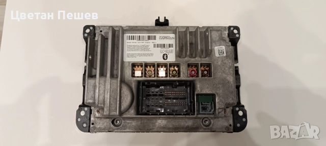 Jeep Grand Cherokee WK2 оригинална мултимедия, снимка 6 - Части - 52064951