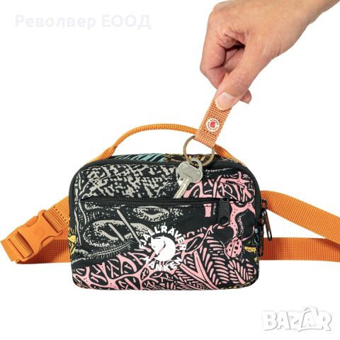 Чантичка Fjall Raven - Kanken Art Hip Pack, в цвят Woodlands, снимка 4 - Екипировка - 45282449