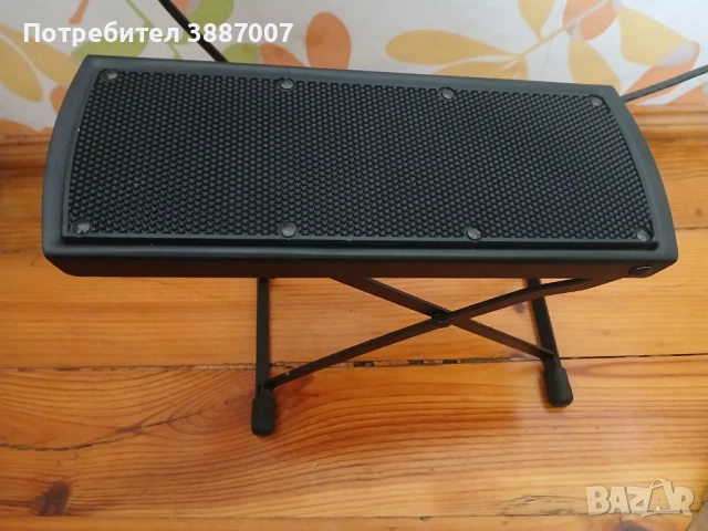 Степенка/Столче за китара, снимка 2 - Китари - 50633581