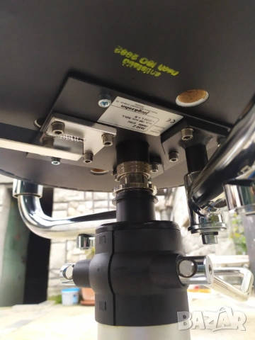 JORG and SONS model 3030 - Медицински , хирургически стол, снимка 12 - Медицинска апаратура - 54071375