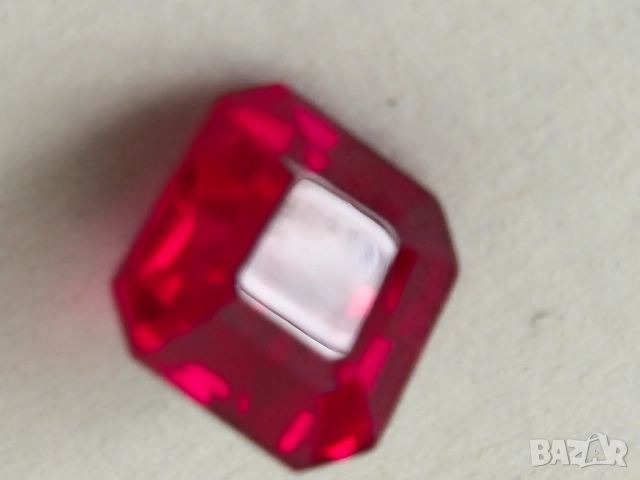 Естествен фасетиран рубин 7.70 k. Сертификат