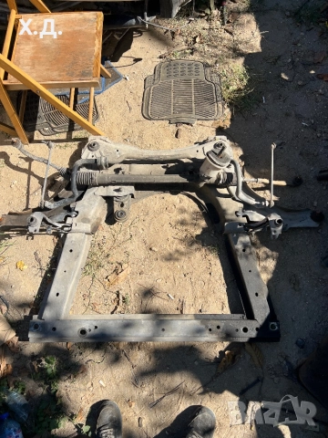 Преден мост Рено Сценик 2004г 1.9дци