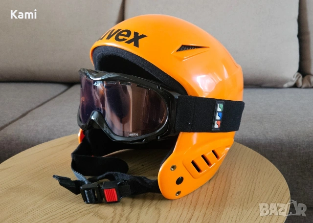 Ски каска Uvex с твърди уши + очила