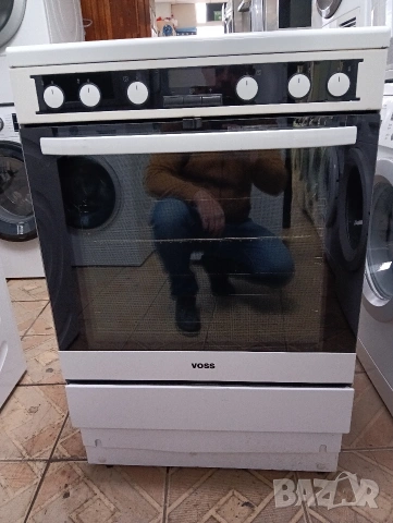 Като нова свободно стояща печка с индукционни котлони Voss с две години гаранция!, снимка 8 - Печки, фурни - 54170269