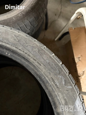 Зимни гуми 255/40/19, снимка 3 - Гуми и джанти - 53511229