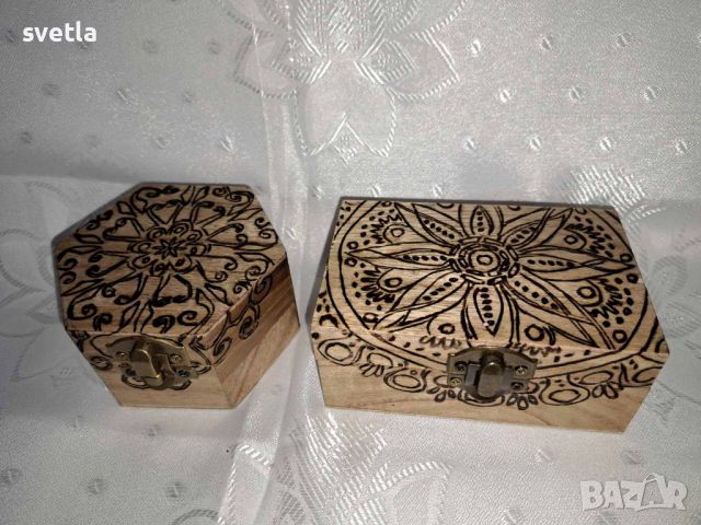 Пирографирани кутийки за бижута, снимка 1 - Колиета, медальони, синджири - 45796863