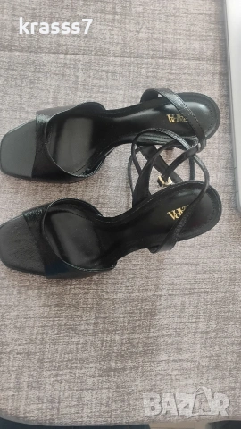 Обувки с ток на Zara