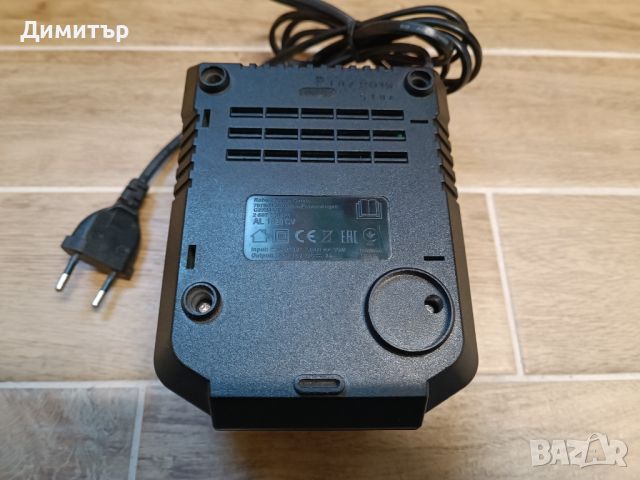 Bosch AL 1820 CV зарядно , снимка 2 - Винтоверти - 45478696