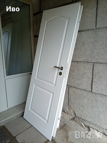 Три броя бели интериорни врати с каси,брави и ключове.75евро за брой!, снимка 3 - Интериорни врати - 54013059