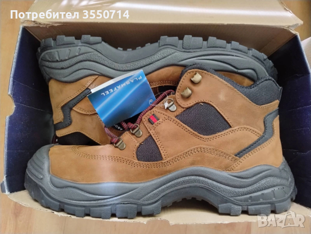 Работни обувки със защитно бомбе отпред- чисто нови