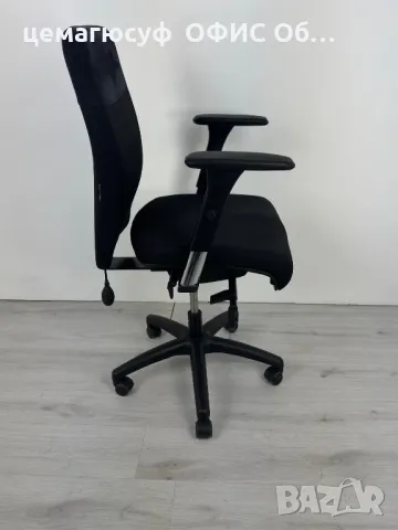 Giroflex G64 е класически офис стол, който се отличава с висока ергономичност и комфорт. , снимка 5 - Столове - 49685660