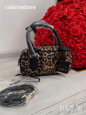 Дамска чанта MiuMiu/IM51b, снимка 3 - Чанти - 53462449